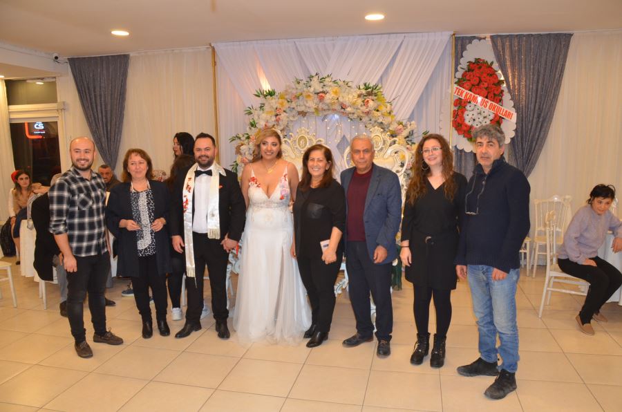 Birbirlerini sevdiler ve evlendiler