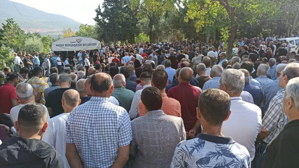 Muhtar İsa Taş’ı binler uğurladı