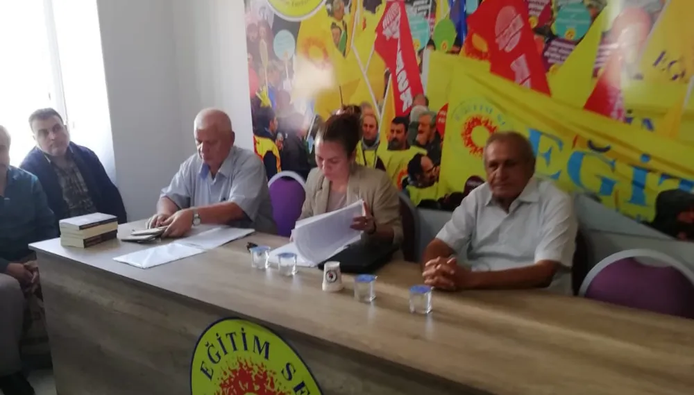 İSÇEİD üyeleri ‘örgütlenme ve hisseleri’ görüştü