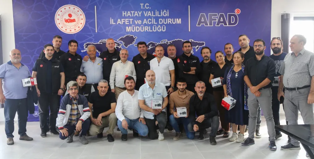 BİK’in bağışını AFAD teslim etti