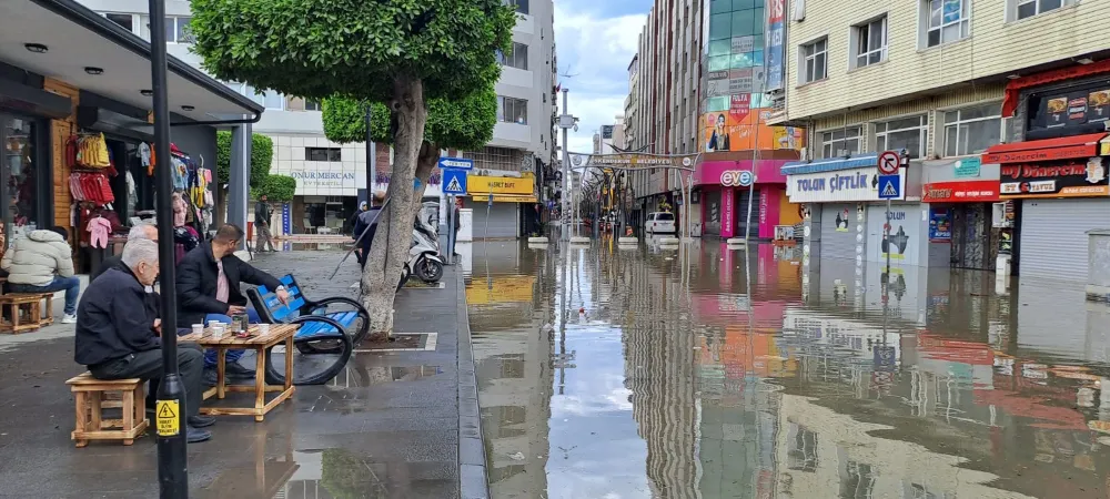 4 okulda taşkın tatili devam edecek