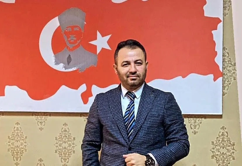 İlçe başkanlığından ‘helalleşerek’ ayrıldı