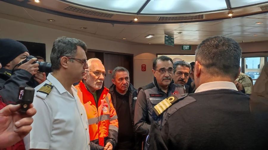 Yolcu gemisi deprem bölgesinde