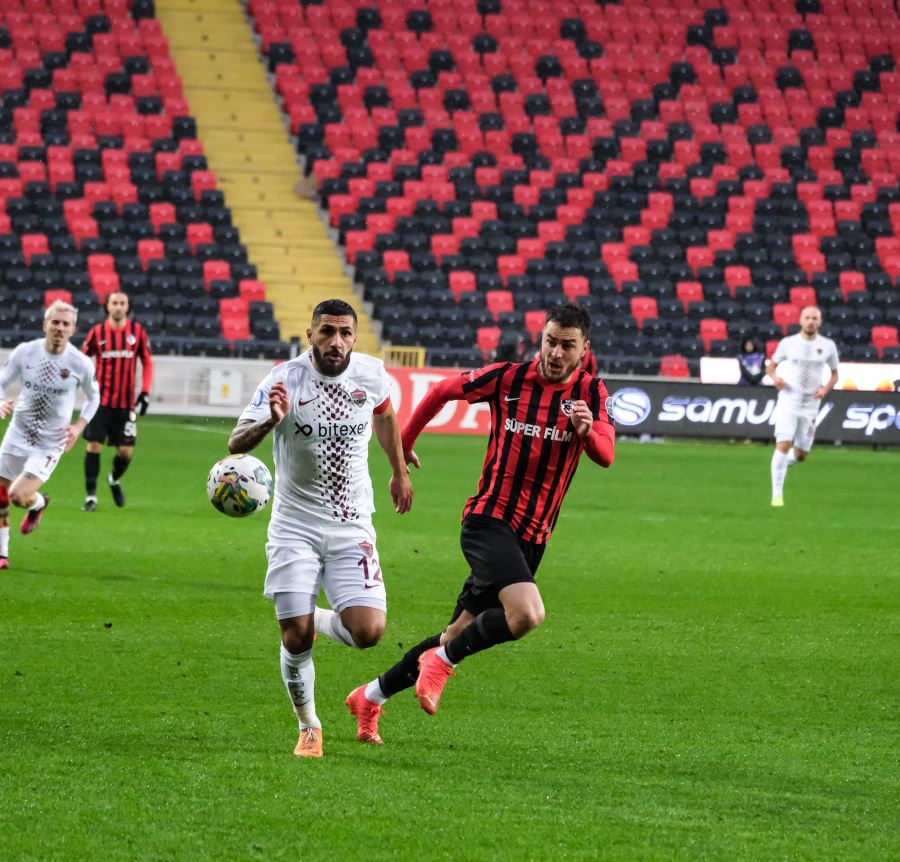 Atakaş Hatayspor 4-1 yenildi