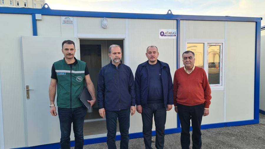 Üniversite alanı ‘konteynır kente’ dönüşüyor