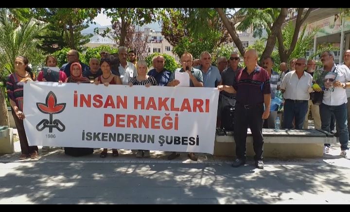 İHD kuruluşunun 37. yılını kutladı