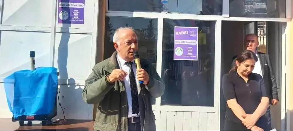 DEM Parti adaylarını tanıttı