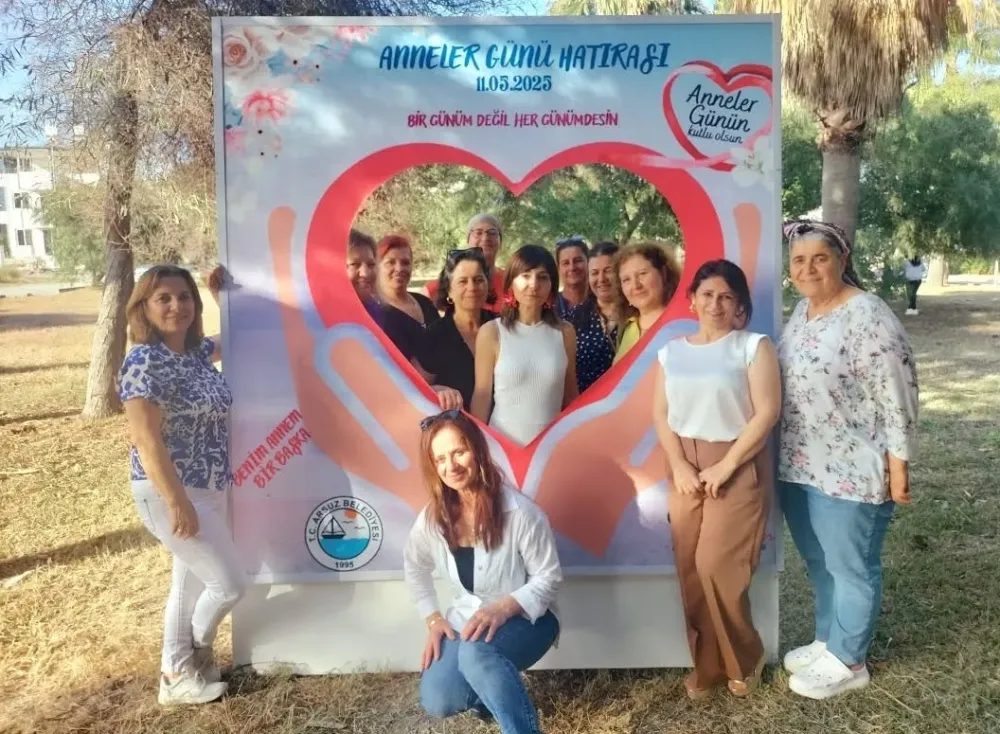 Anneler Günü’ne kutlama