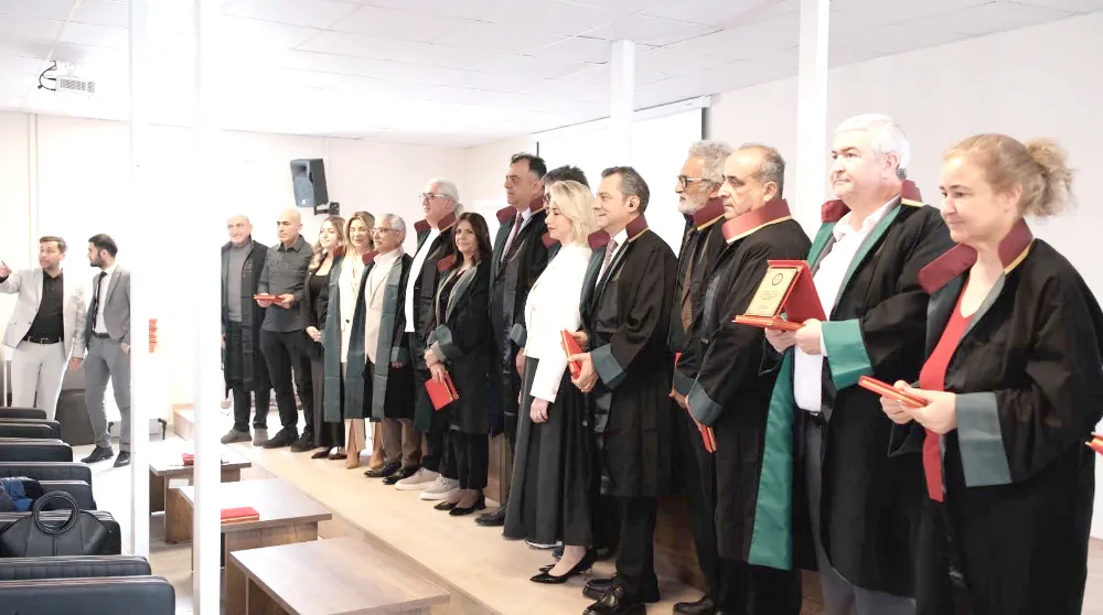 Meslekte 30 yılı doldurdular
